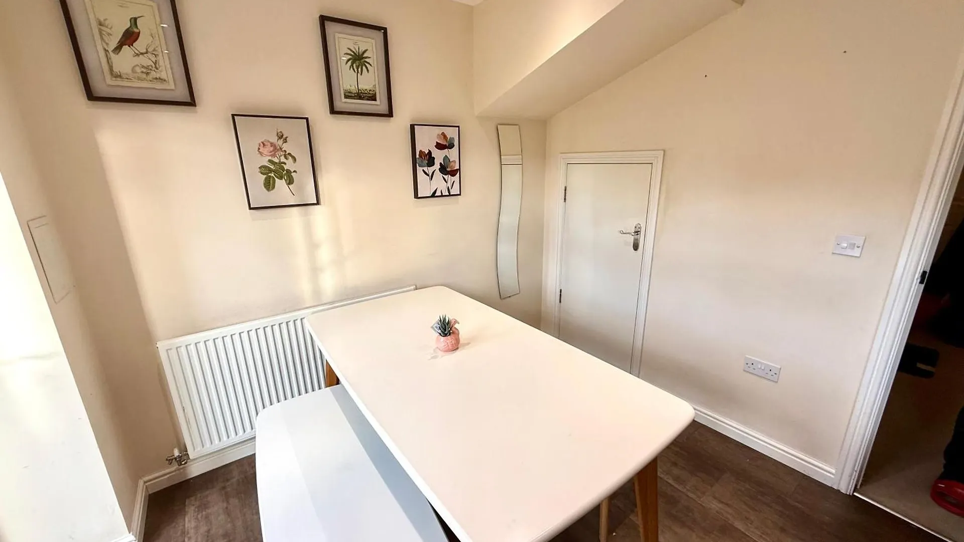 Tatil Evi Torwood Townhouse - Free Parking And Contractor Friendly